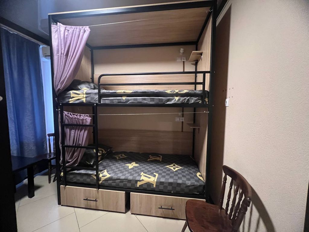 Многоместный мужской номер четырехместный