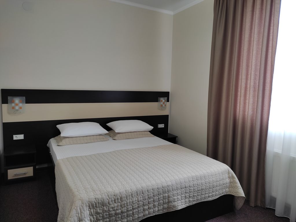 Четырёхместный номер люкс