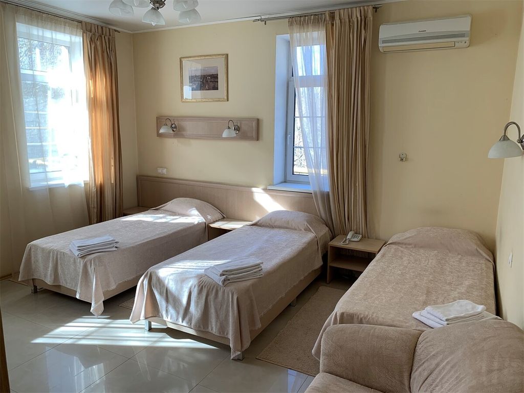 Трёхместный номер комфорт