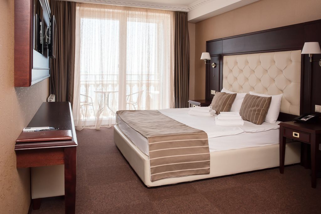 Семейный номер люкс с видом на море