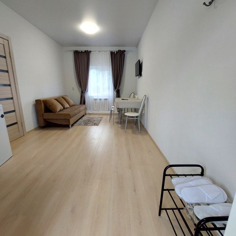 Четырёхместный номер полулюкс