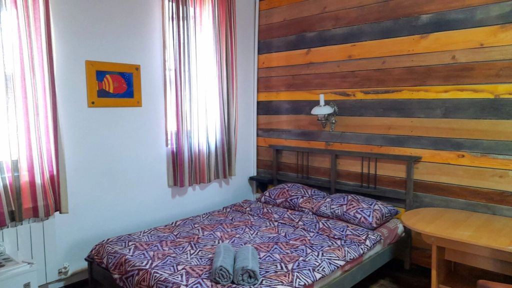 Четырёхместный номер комфорт однокомнатный 2-й этаж