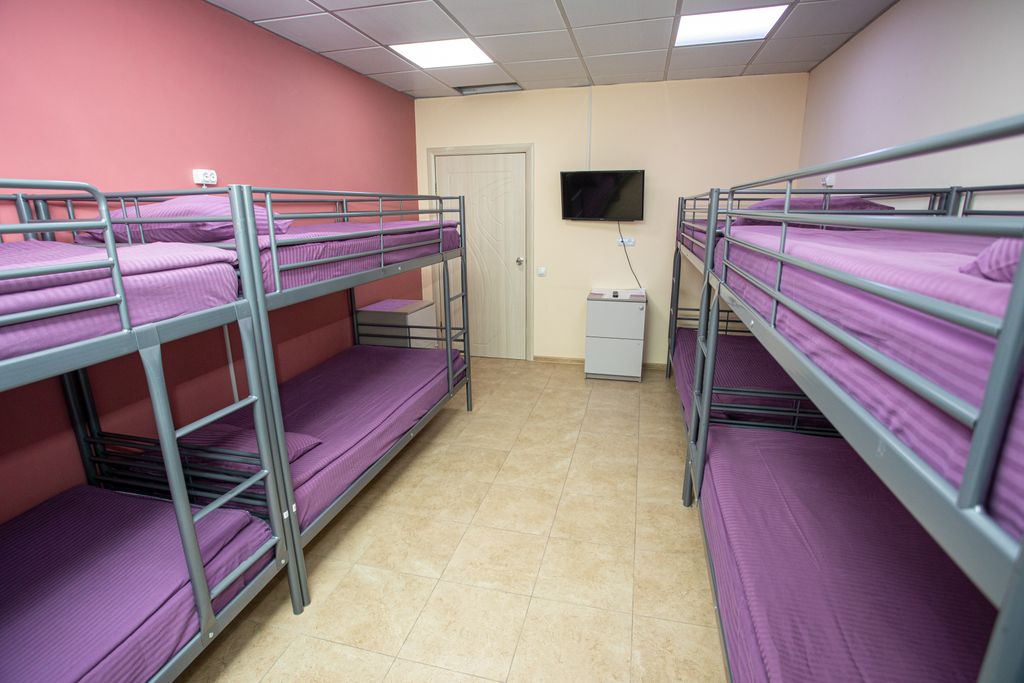 Многоместный мужской номер 8-местный