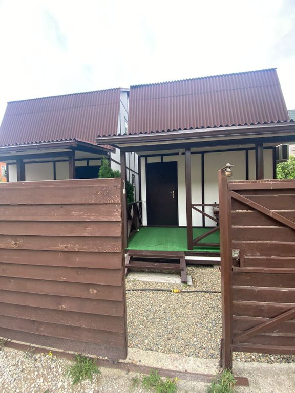 Дом коттедж 16