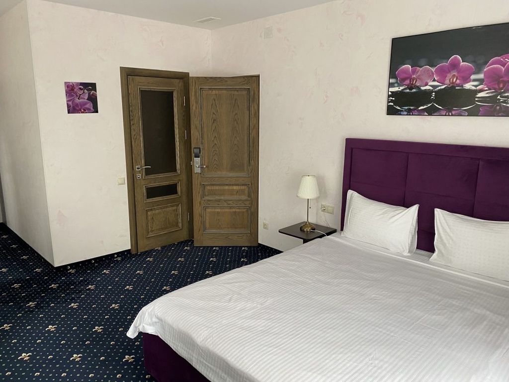 Двухместный номер с 1 кроватью размера king-size улучшенный