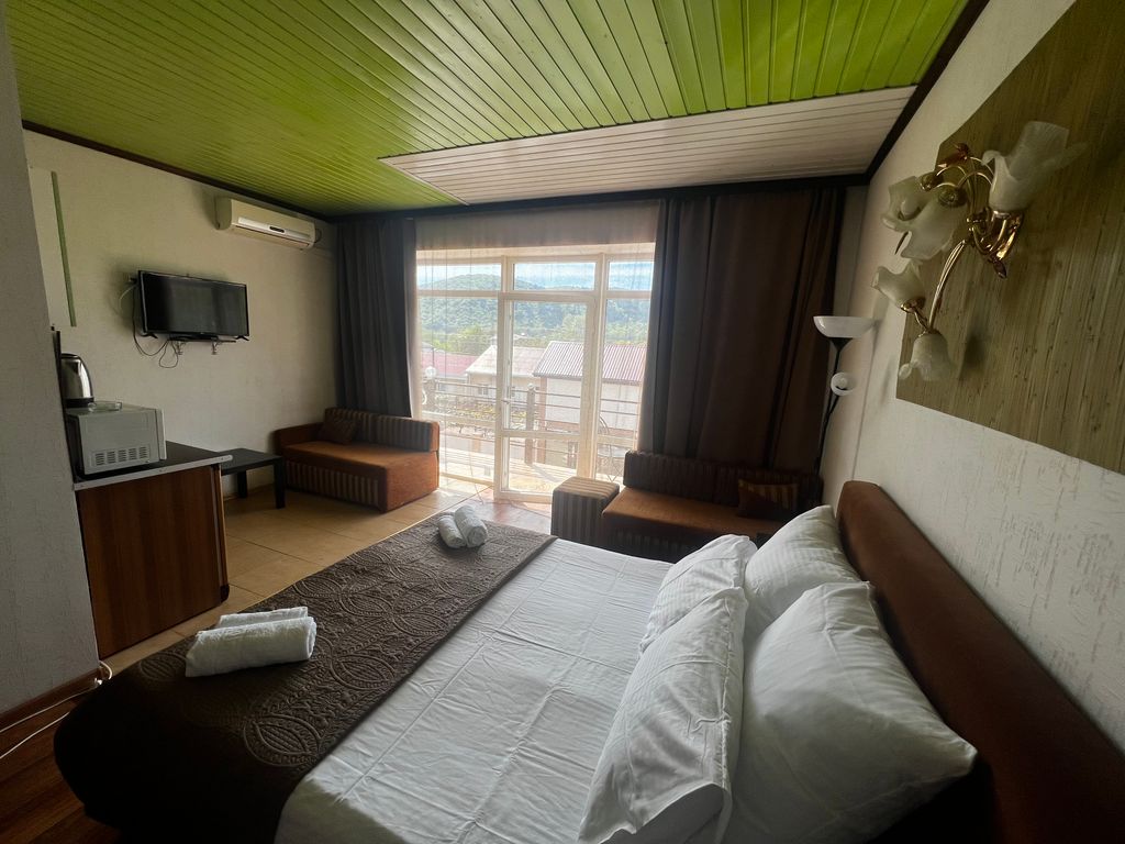 Четырёхместный номер улучшенный