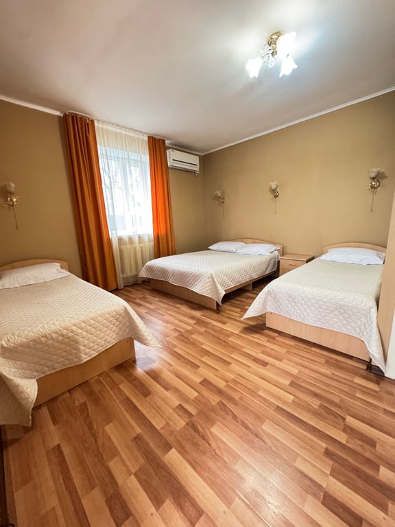 Четырёхместный номер стандарт