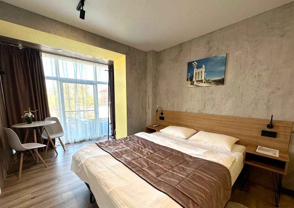 Двухместный с 1 кроватью Стандартный с двуспальной кроватью Дизайн ЛОФТ. Вид на парк