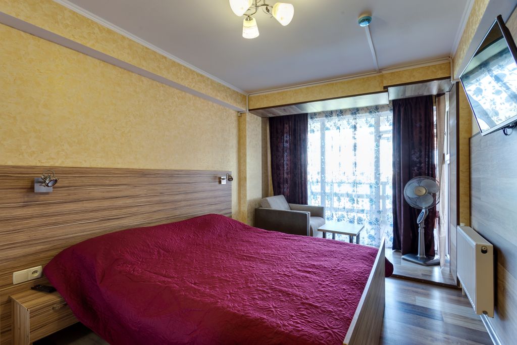 Двухместный номер с 1 кроватью двухкомнатный комфорт