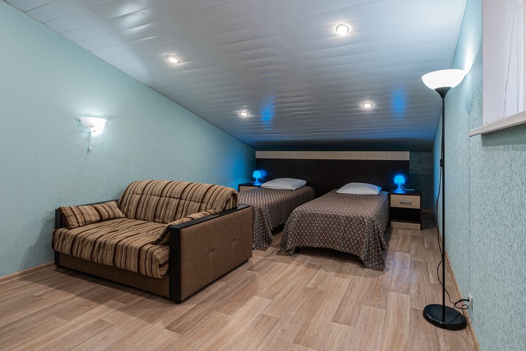 Двухместный номер с 2 отдельными кроватями улучшенный номер с раздельными кроватями