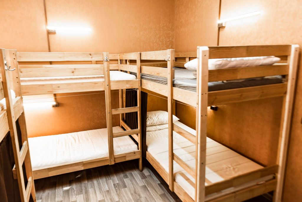 Многоместный смешанный номер 6-ти местный для женщин и мужчин