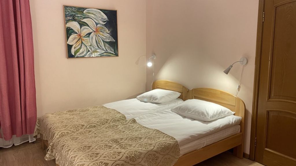 Двухместный номер с 2 отдельными кроватями базовая