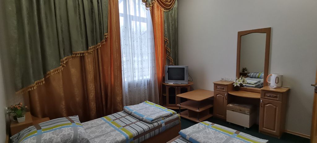 Двухместный номер с 2 отдельными кроватями стандарт