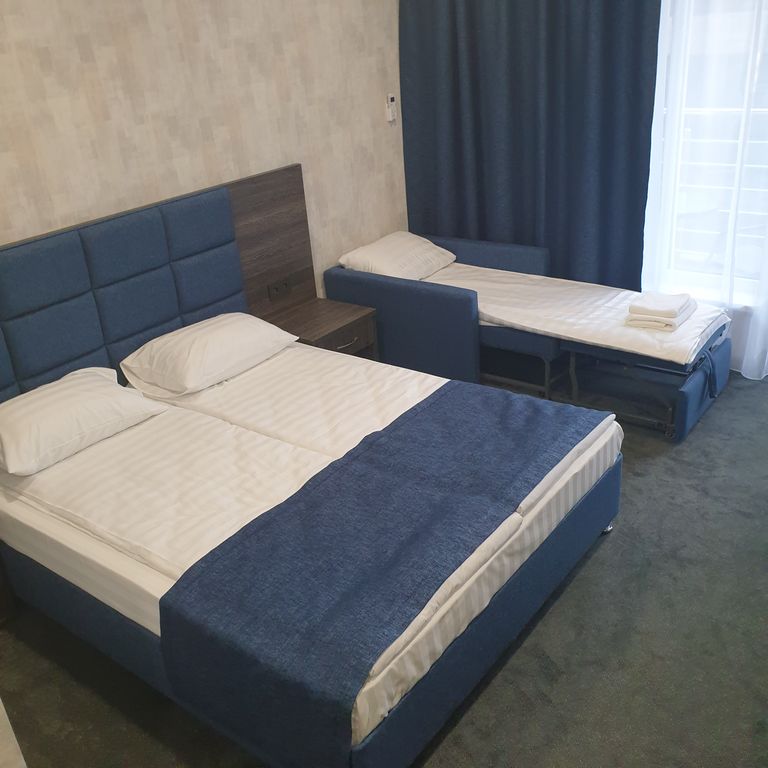 Трёхместный номер стандарт