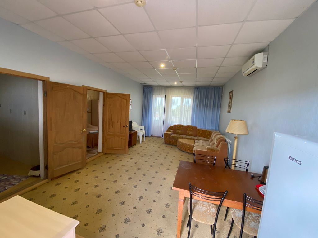 Четырёхместный номер люкс