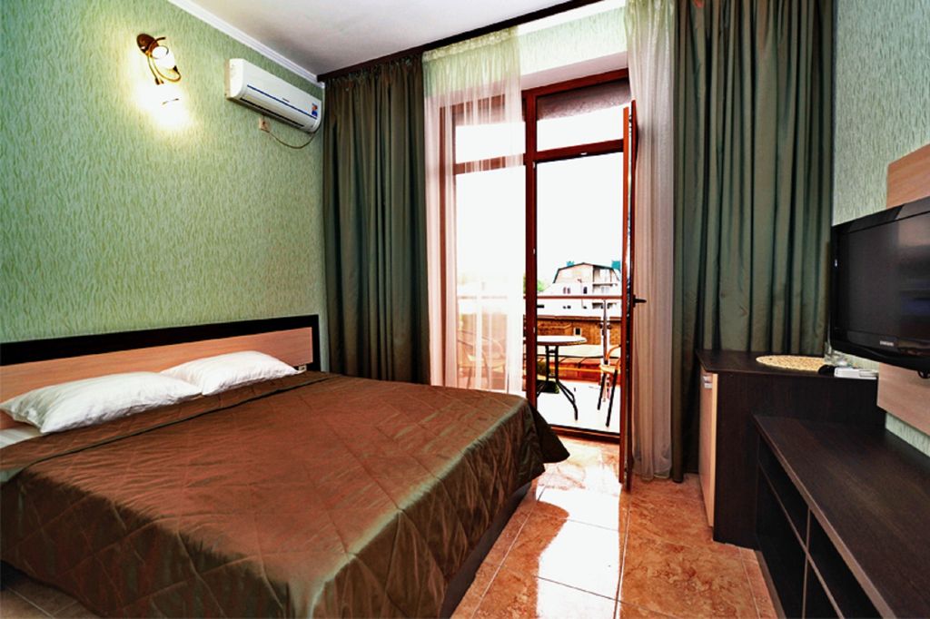 Двухместный номер с 1 кроватью стандарт с балконом