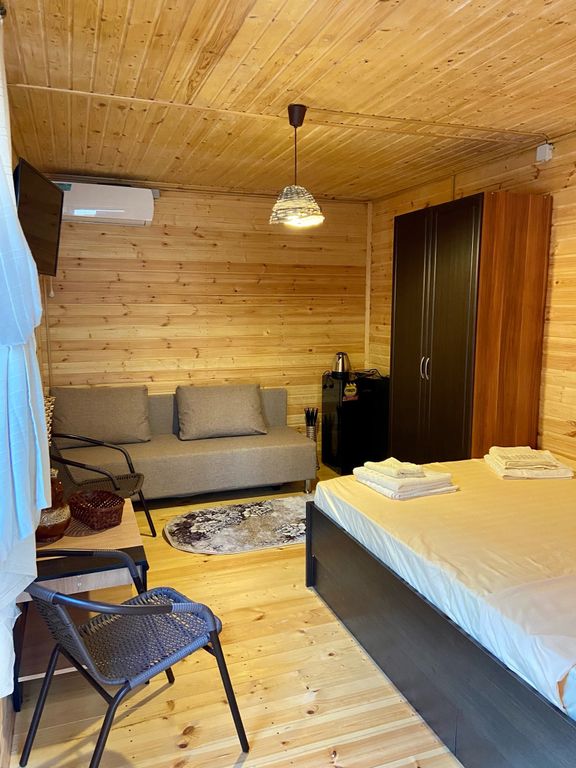 Семейный номер в эко-домике