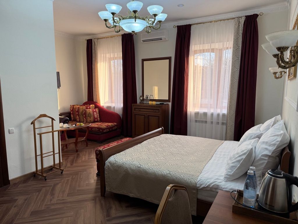 Двухместный номер с 1 кроватью люкс-бизнес