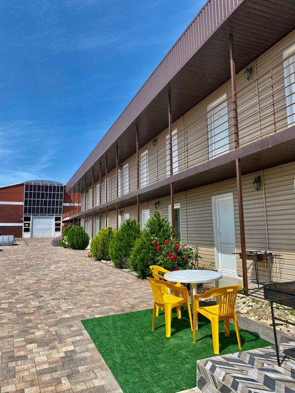 Трёхместный номер стандарт (корпус А)