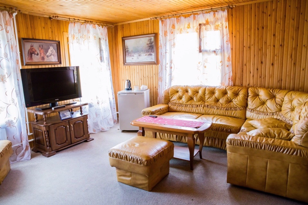 Четырёхместный номер люкс двухкомнатный