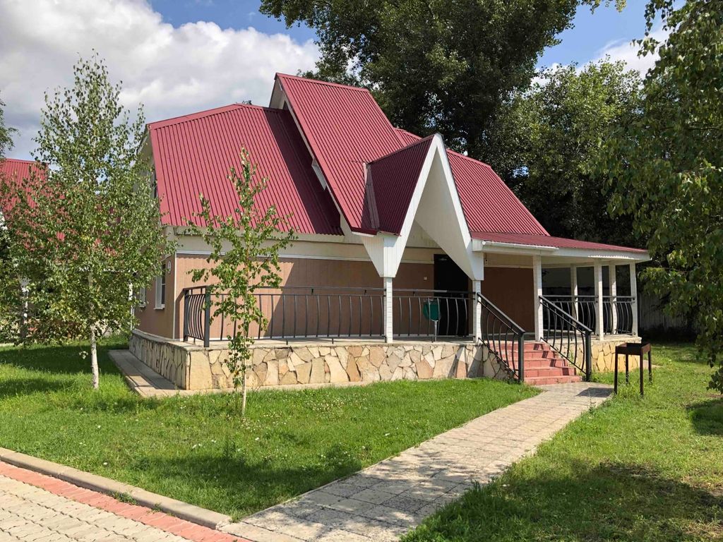 Дом на 12 гостей