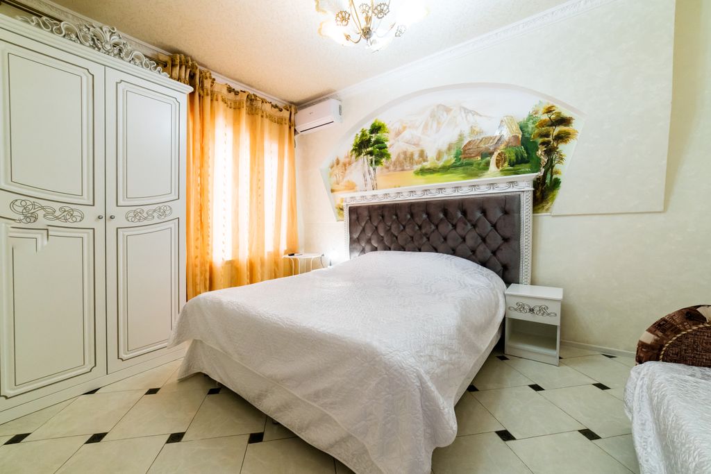 Двухместный номер с 1 кроватью эконом с доп.местами