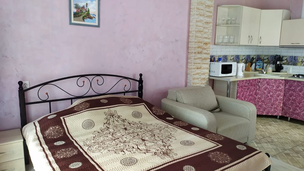 Трёхместный номер Лаванда