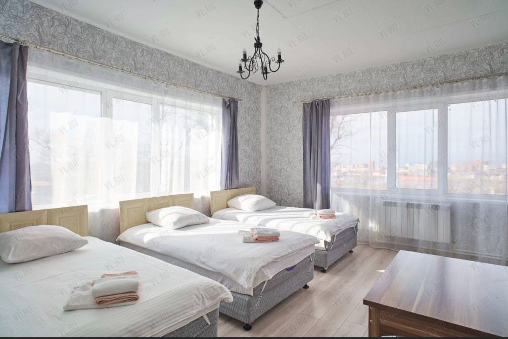 Трёхместный номер улучшенный с видом на море