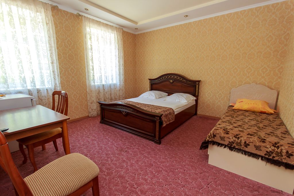 Трёхместный номер стандарт