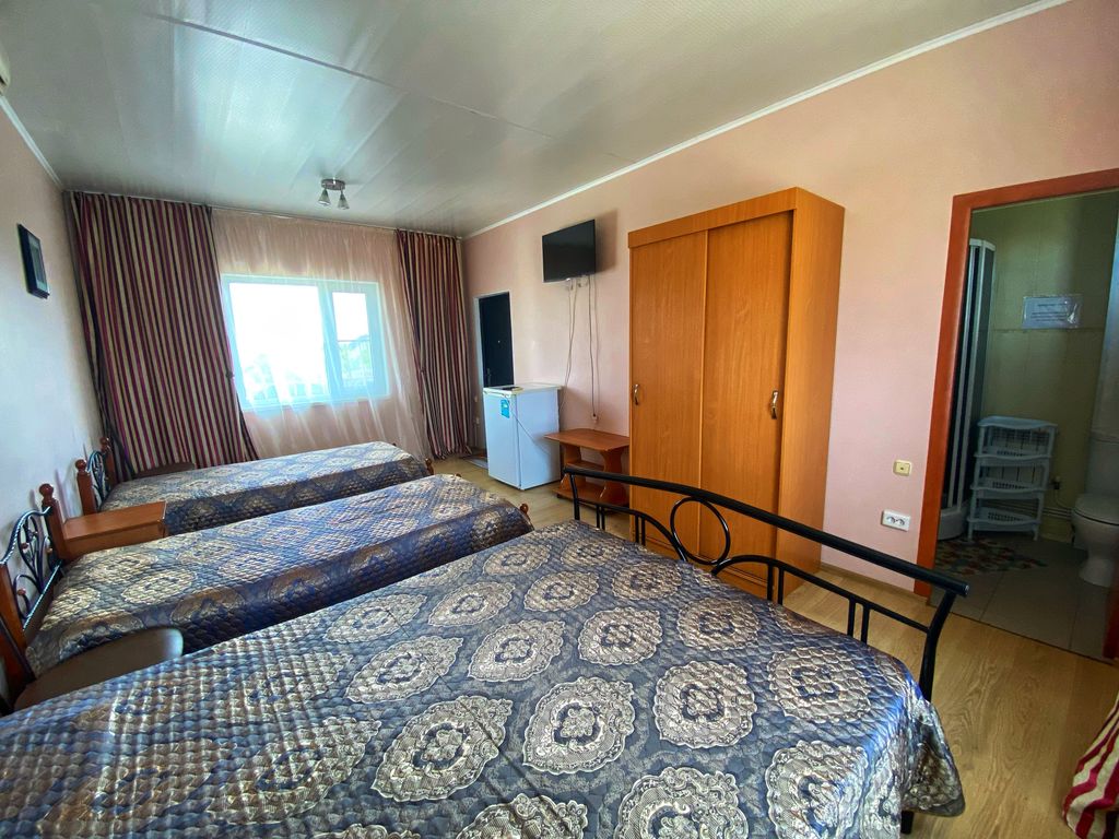 Четырёхместный номер стандарт