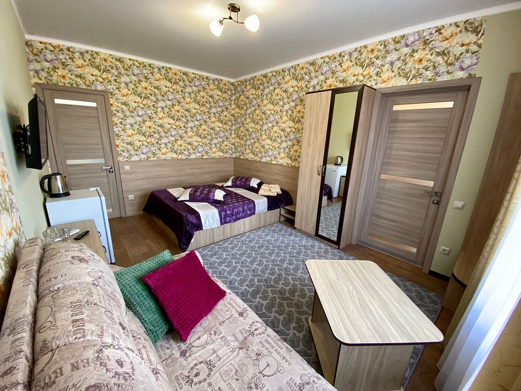 Четырёхместный номер стандарт