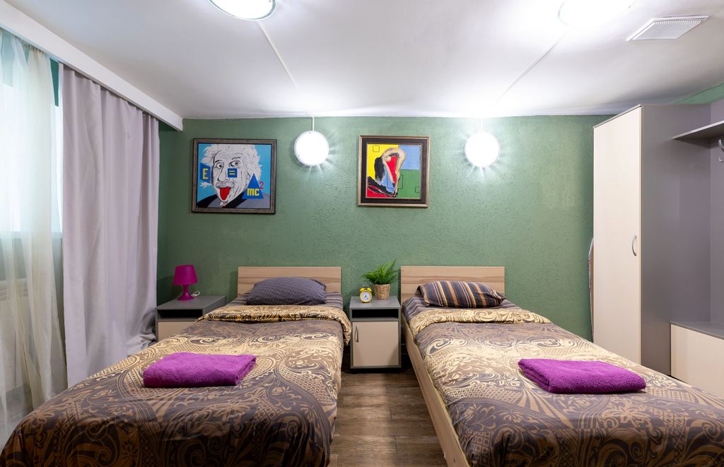 Двухместный с 2 отдельными кроватями стандарт