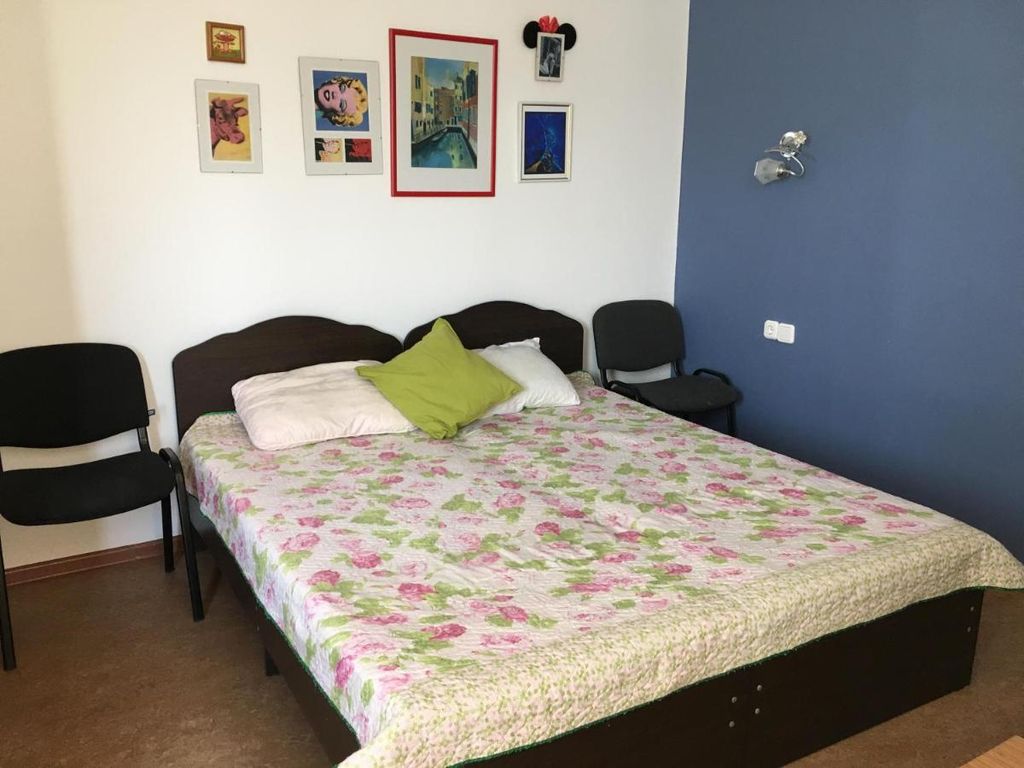 Трёхместный номер эконом с видом на море