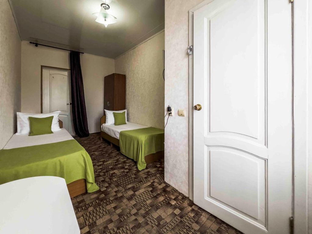 Двухместный номер с 2 отдельными кроватями стандарт