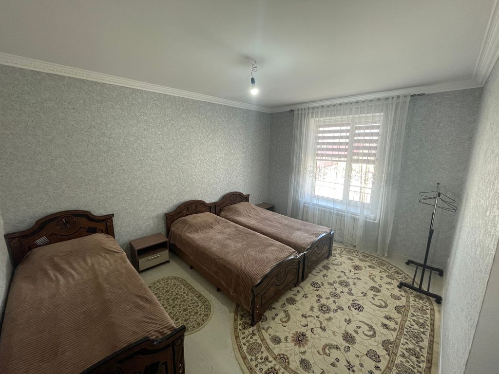 Трёхместный номер в 100 м от смотровой на каньон и водопады