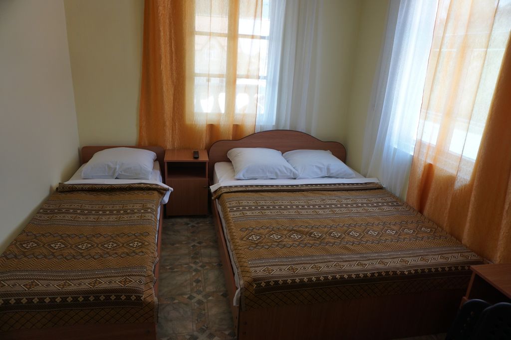 Трёхместный номер стандарт