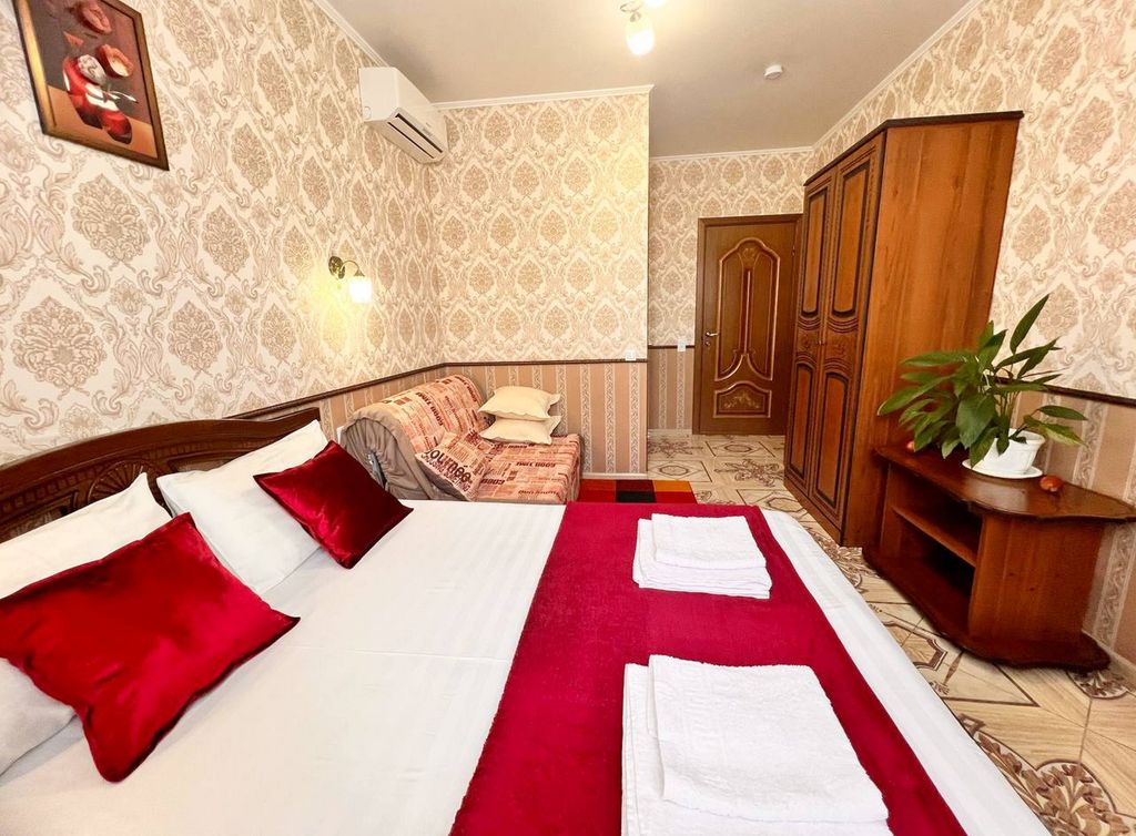 Трёхместный номер улучшенный