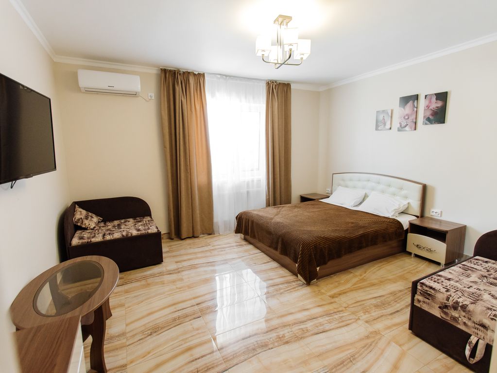 Четырёхместный номер улучшенный