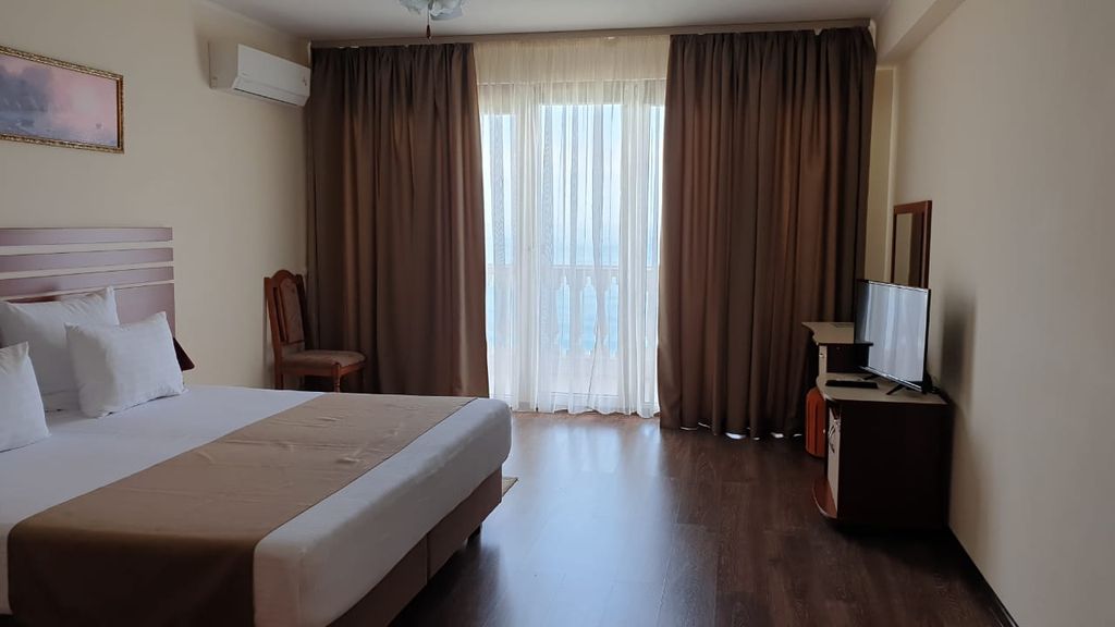 Семейный номер люкс с видом на море