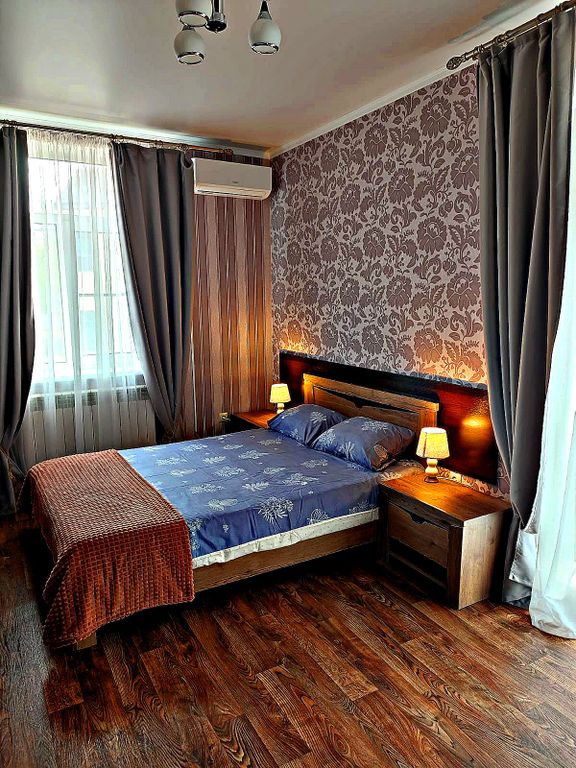 Двухместный номер с 1 кроватью superior violet