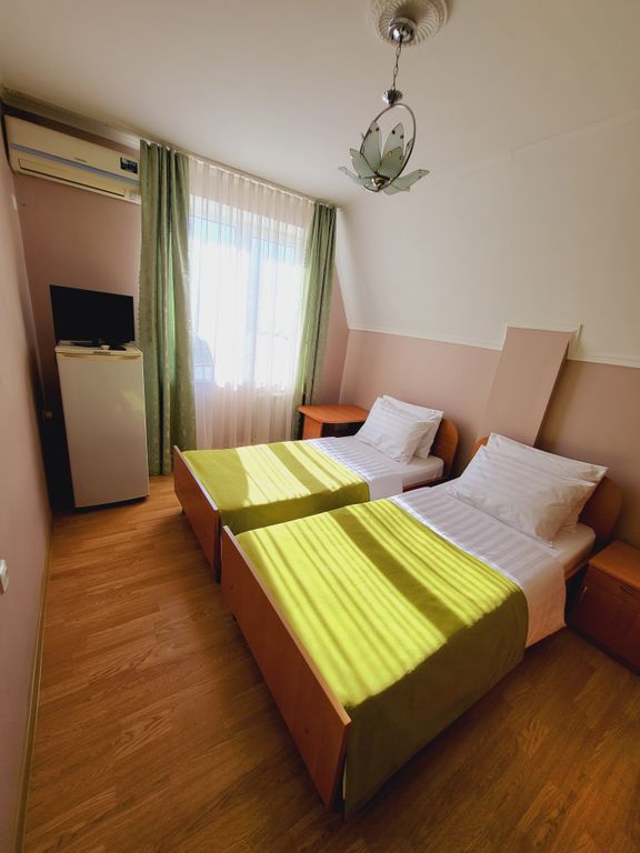 Двухместный номер с 2 отдельными кроватями стандарт