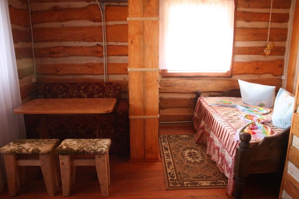 Трёхместный номер  N1