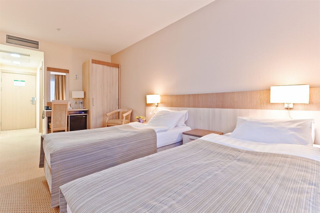 Двухместный номер с 2 отдельными кроватями стандарт