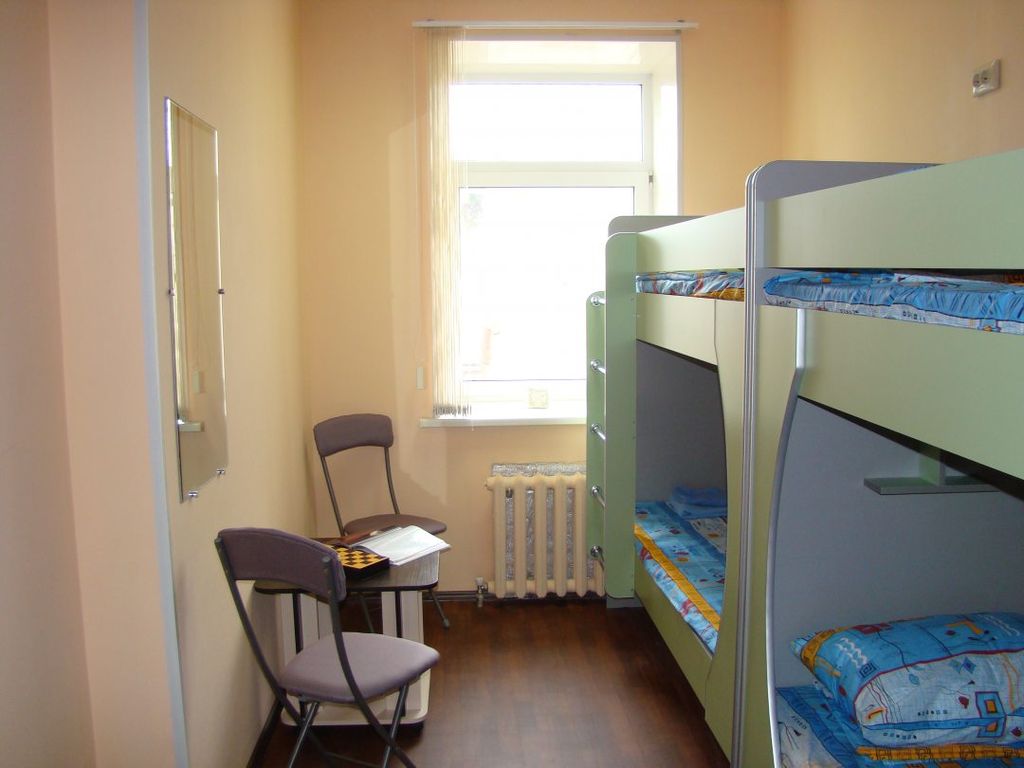 Многоместный смешанный номер Общий 4-местный 10