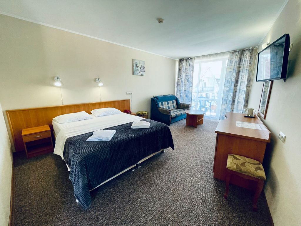 Двухместный номер с 1 кроватью улучшенный