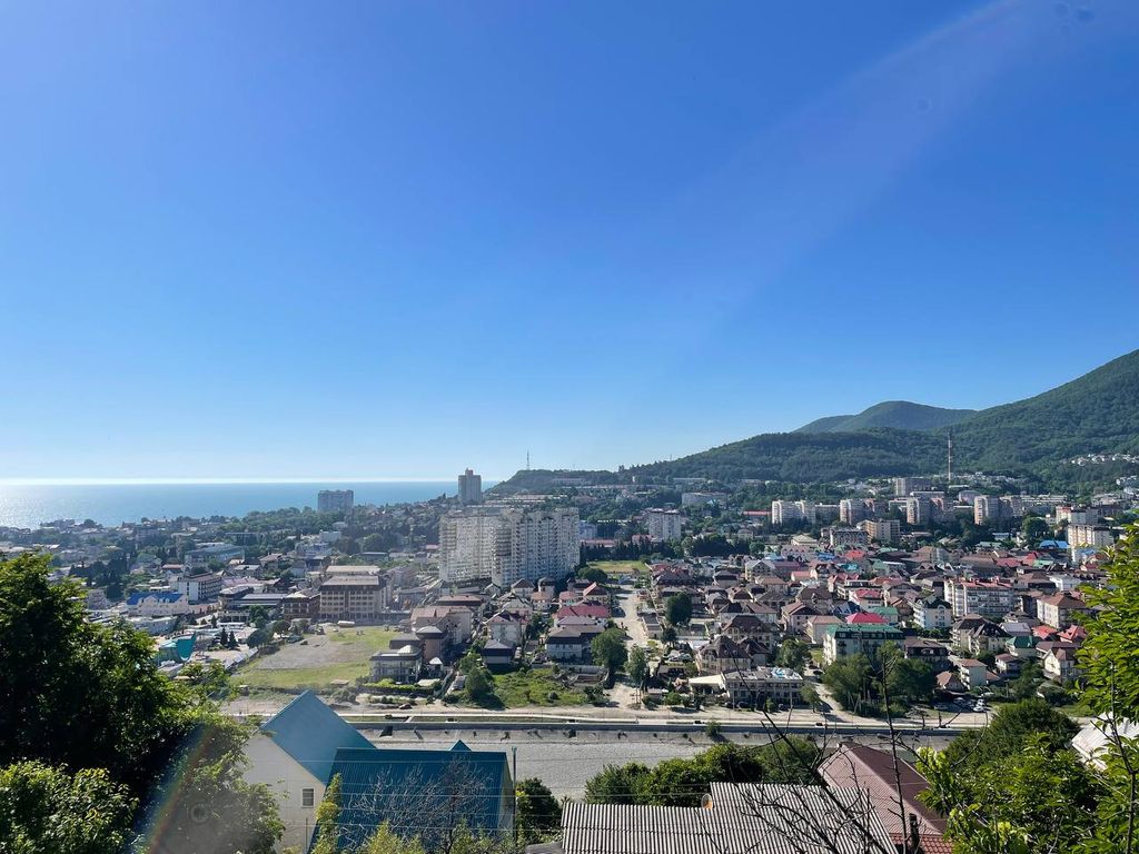 Трёхместный номер с личной лоджией и прекраснейшим видом