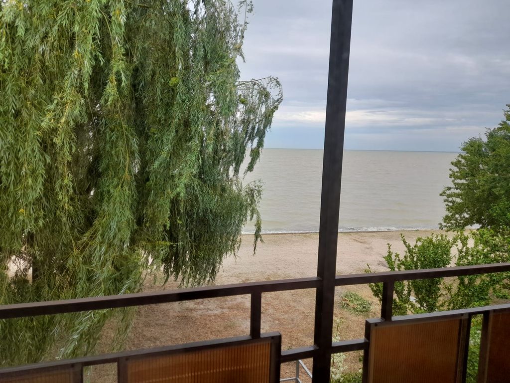 Семейный номер улучшенный с видом на море