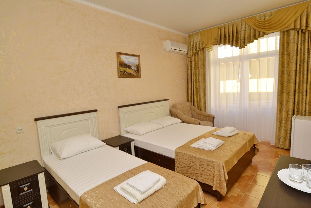 Трёхместный номер стандарт