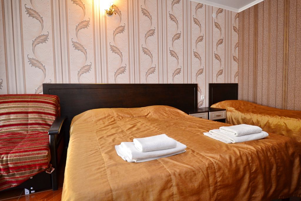 Четырёхместный номер улучшенный