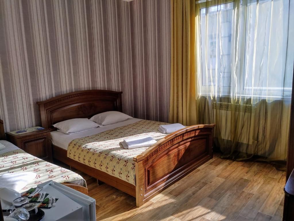 Трёхместный номер стандарт